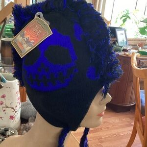 DPC Kids Skull Hat - Black and Blue
Mohawk